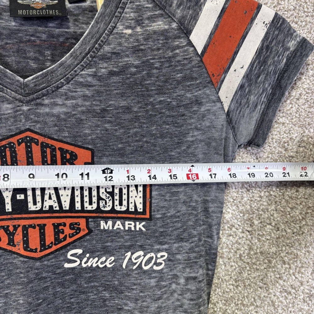 Harley Davidson Shirt Womens Medium Gray V Neck Rhinestone Motorcycle Tee - Picture 6 of 8